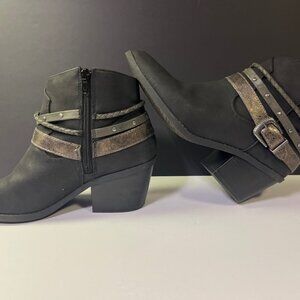 Women’s size 8 Jellypop fashion bootie